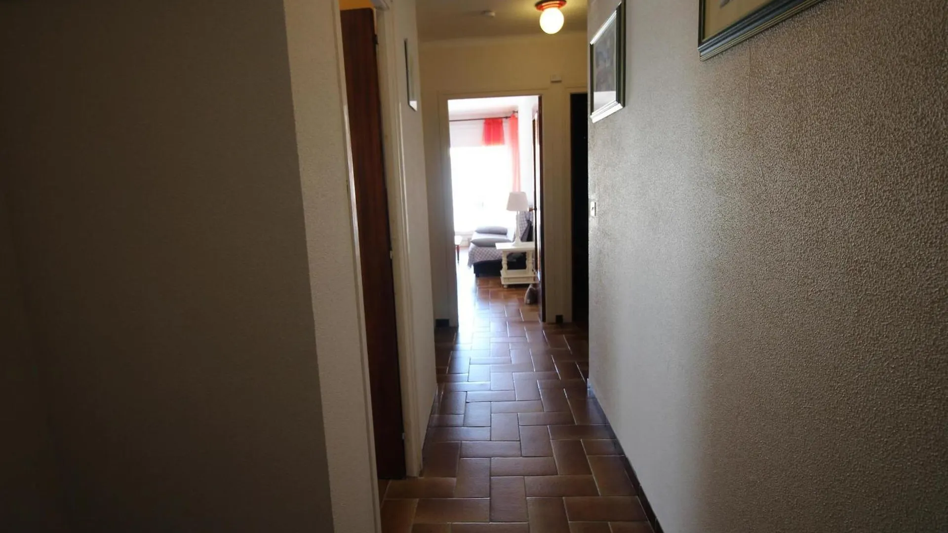More I 1 Drta - Apartamento Con Vistas Al Mar, Barrio Tranquilo Con Jardin. - Es-228-54 Llança