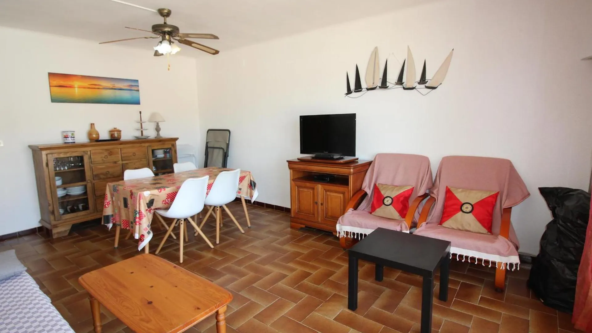 More I 1 Drta - Apartamento Con Vistas Al Mar, Barrio Tranquilo Con Jardin. - Es-228-54 Llança Apartament